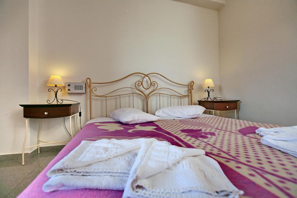 Hotel Pela Skala Kallonis Luaran gambar