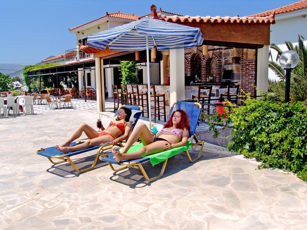 Hotel Pela Skala Kallonis Luaran gambar